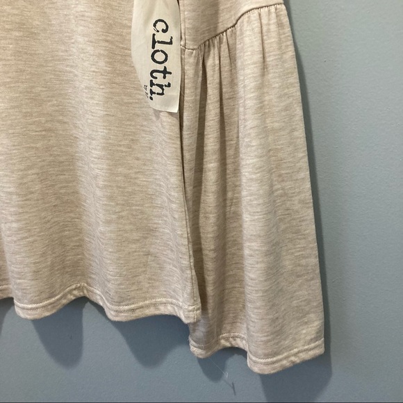 Peplum Sleeve Heathered Oatmeal Rayon Blend Top from Cloth by RD Size M BNWT - Picture 5 of 9